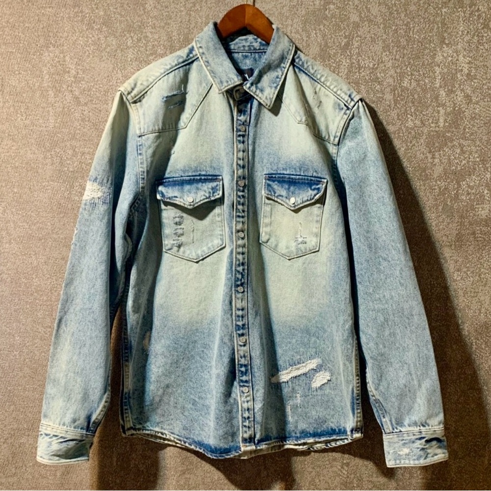 Zara Destructed Heavyweight Denim Shirt Jacket NWT - Size M